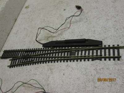 HO SCALE : ROCO x2  LONG POINTS - LOT 204P