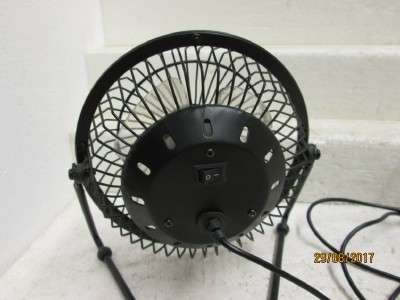 DESK FAN (WORKS FROM COMPUTER) - LOT 223P