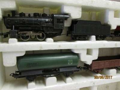 HO SCALE : LIMA FREIGHT TRAIN SET - LOT 250P