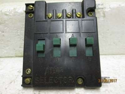 HO SCALE : ATLAS CONTROL PANELS x5 - LOT 267P