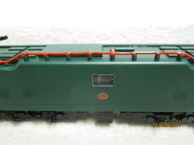 HO SCALE : SAR GREEN CLASS 4E ELECTRIC LOCO - LOT 303P