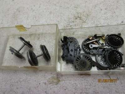 HO/OO SCALE : TRIX STEAM LOCO SPARES - LOT 328P