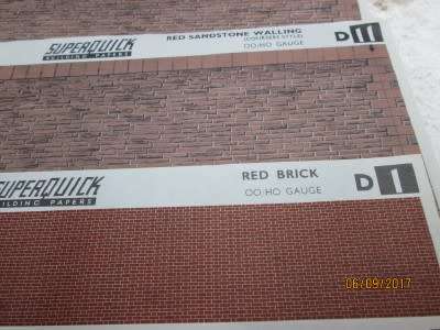 HO/OO SCALE : SUPERQUICK  x8 SHEETS BUILDING PAPER - LOT 362P
