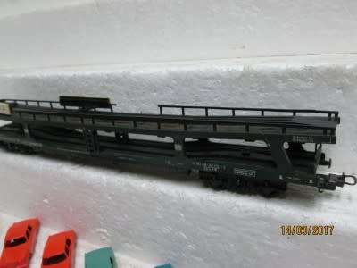 HO SCALE : LIMA DB MERCEDES CAR CARRIER, WITH CAR LOAD - LOT 502P