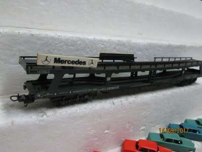 HO SCALE : LIMA DB MERCEDES CAR CARRIER, WITH CAR LOAD - LOT 502P