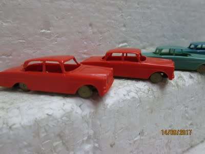 HO SCALE : LIMA DB MERCEDES CAR CARRIER, WITH CAR LOAD - LOT 502P
