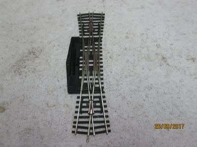 HO/OO SCALE : ROCO DOUBLE SLIP ELECTRIC CROSSING - LOT 569P