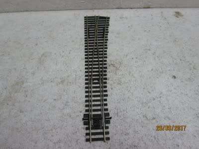 HO/OO SCALE : PECO FINE SCALE LONG RIGHT HAND POINT (CODE 75) - LOT 588P