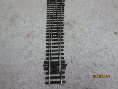 HO/OO SCALE : PECO FINE SCALE LONG RIGHT HAND POINT (CODE 75) - LOT 588P