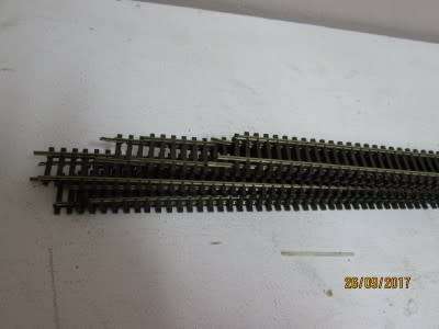 HO/OO SCALE : PECO FLEXI-TRACK x8 (CODE 100) - LOT 595P