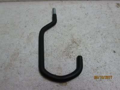 BICYCLE LARGE STORAGE HOOKS - LOT 689P