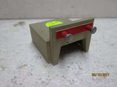 OO SCALE: HORNBY DUBLO STATION PLATFORM STOP BLOCK - LOT 114N