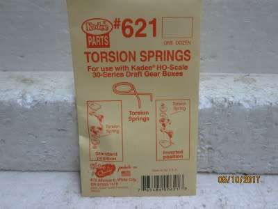 HO SCALE : KADEE TORSION SPRINGS No 621 (1 DOZEN) - LOT 758P