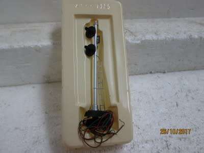HO SCALE -  MODELPOWER:  RAILROAD SIGNAL - LOT 995P