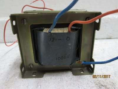 HO/OO SCALE - TRANSFORMER 12V AC (OUTPUT) - LOT 38Q