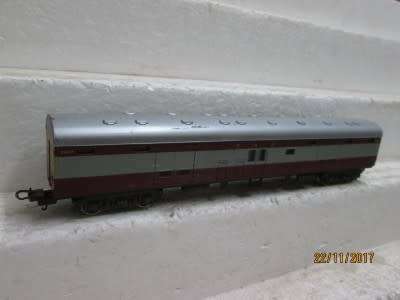 HO SCALE : LIMA SAR TRANS-KAROO BAGGAGE CAR - LOT 197Q