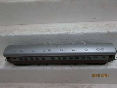 HO SCALE : LIMA SAR TRANS-KAROO FIRST CLASS COACH - LOT 199Q