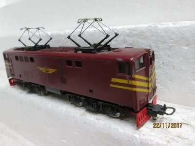 HO SCALE : LIMA SAR 5E ELECTRIC LOCOMOTIVE - LOT 219Q