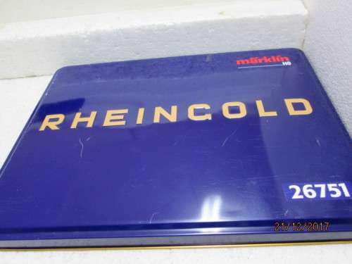 HO SCALE : MARKLIN RHEINGOLD TRAIN SET - LOT 346R