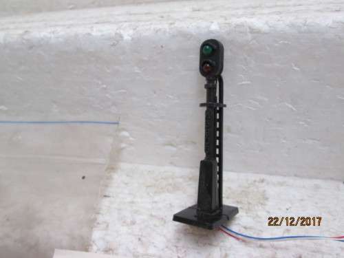HO SCALE : RAIL SIGNAL - LOT 605Q
