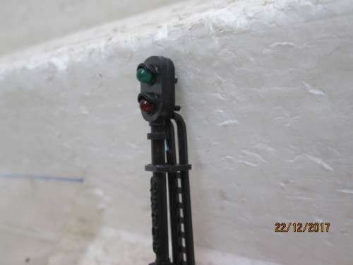 HO SCALE : RAIL SIGNAL - LOT 607Q