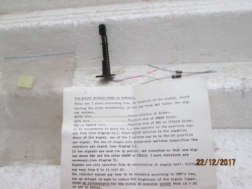 HO SCALE : RAIL SIGNAL - LOT 608Q
