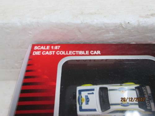 HO SCALE : FORD ESCORT MK II ROTHMANS RALLY CAR - LOT 169R