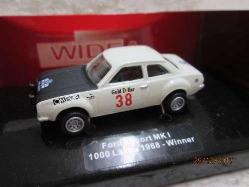 HO SCALE : FORD ESCORT MK I RALLY CAR - LOT 639Q