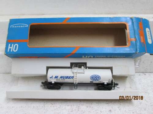 HO SCALE : FRATESCHI  TANKER (HUBER) : BOXED - LOT 796Q
