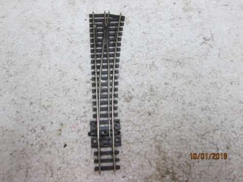 N SCALE : PECO RIGHT HAND POINT - LOT 861Q