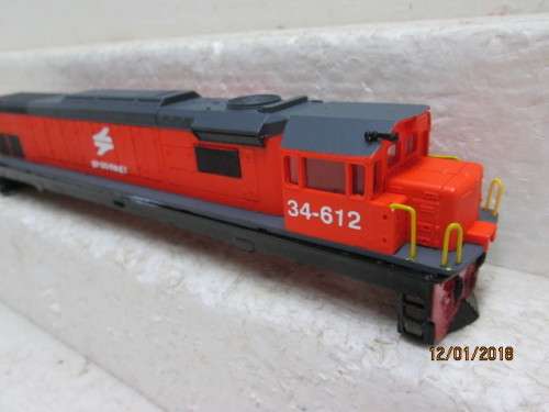 HO SCALE : SAR CLASS 34 DIESEL LOCO BODY (SPOORNET) - LOT 924Q