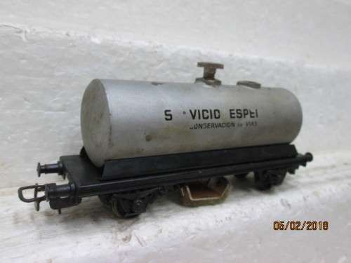 HO SCALE : TRACK CLEANER (TANKER TYPE) - LOT 213R