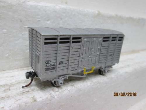 HO SCALE : SAR GE SHORT CATTLE WAGON - LOT 272R