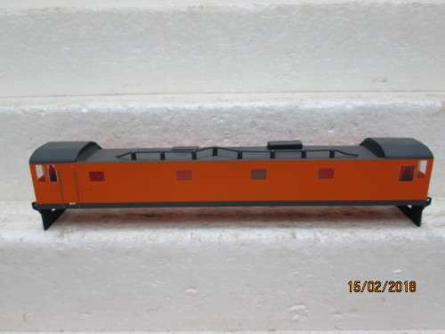 HO SCALE : SAR CLASS 7E3 ORANGE ELECTRIC LOCO BODY (SPOORNET) - LOT 436R