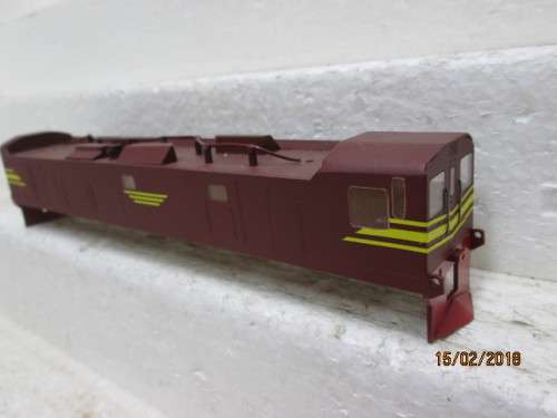 HO SCALE : SAR CLASS 7E1 BROWN ELECTRIC LOCO BODY - LOT 442R