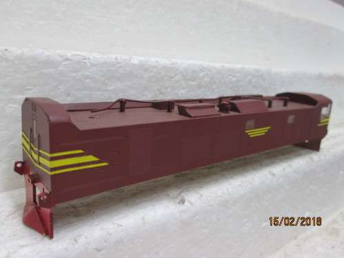 HO SCALE : SAR CLASS 7E1 BROWN ELECTRIC LOCO BODY - LOT 442R