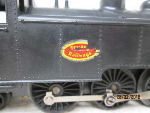 OO SCALE : TRI-ANG 4-6-4 STEAM LOCO (MADE IN SOUTH AFRICA) - LOT 578R