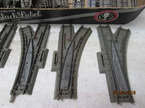 OO SCALE : TRI-ANG TRACK & EQUIPMENT (MADE IN SOUTH AFRICA) - LOT 579R