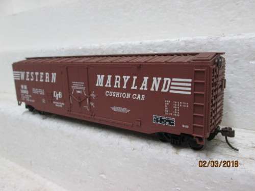 HO SCALE : BACHMANN WESTERN MARYLAND BOX CAR - LOT 646R