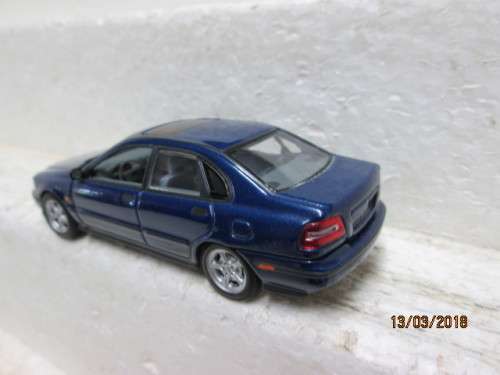 1:43 SCALE DIE-CAST -MINICHAMPS - VOLVO S40/V40 1996 - LOT 781R