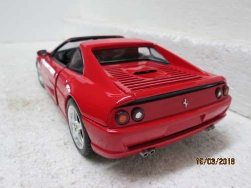 1:18 SCALE UT MODELS FERRARI F355 - LOT 989R