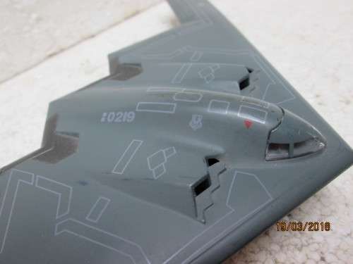 NEWRAY STEALTH BOMBER - LOT 998R