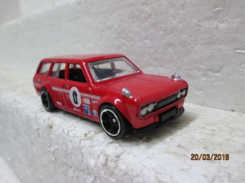 HOTWHEELS 71 DATSUN 510 WAGON - LOT 64S