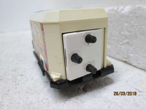 DIE CAST : MATCHBOX SUPER KINGS SECURITY TRUCK / MONEYBOX / SAFE K19 - LOT 327S