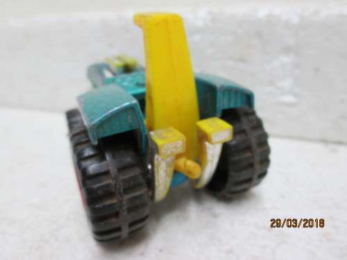 DIE CAST : MATCHBOX SUPER KINGS MOD TRACTOR - LOT 341S