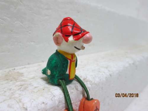 ANDY CAPP FIGURINE - LOT 385S