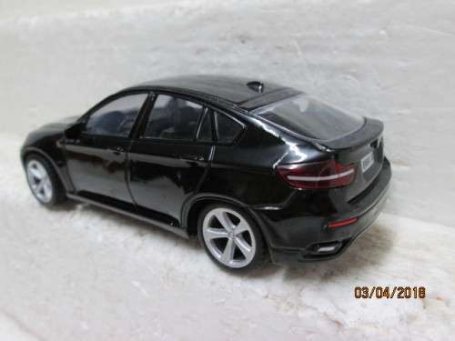 DIE CAST : 1:43 SCALE REALTOY BMW X6 - LOT 386S