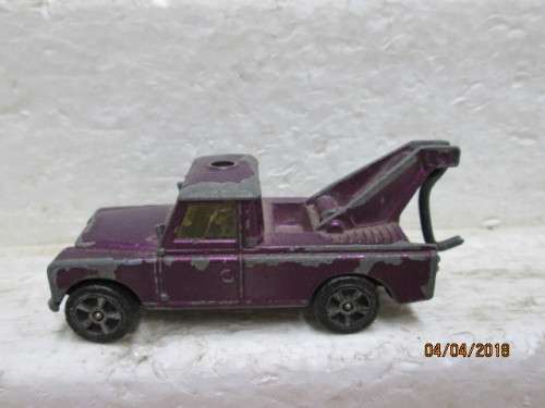 DIE CAST CORGI JUNIORS : WHIZZWHEELS LANDROVER TOW TRUCK - LOT 445S