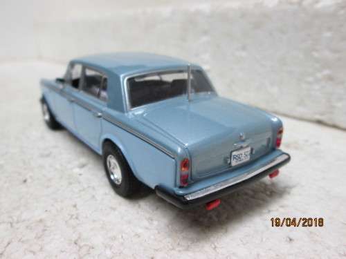 DIE CAST 1:43 SCALE : UNIVERSAL HOBBIES ROLLS ROYCE SILVER SHADOW - LOT 549S