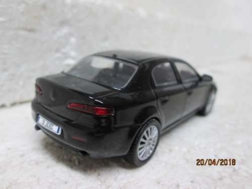 DIE CAST 1:43 SCALE : UNIVERSAL HOBBIES ALFA ROMEO 159 - LOT 590S